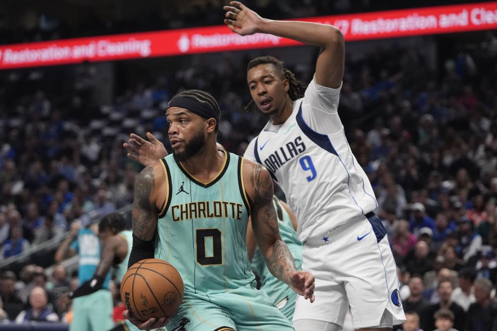 曼城以3 曼城以3